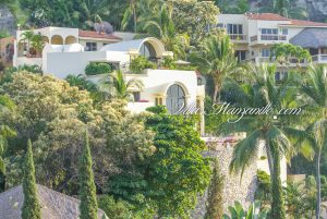 Se Renta for Rent Villa Esmeralda La Punta Las Hadas Manzanillo Colima Mexico