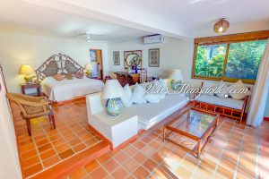 Se Renta for Rent Villa Paraiso La Punta Las Hadas Manzanillo Colima Mexico-13