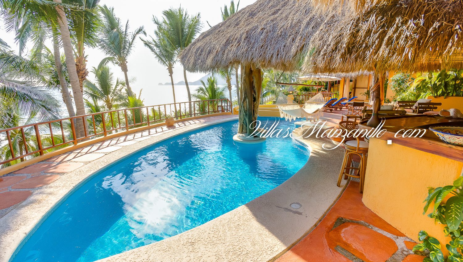 Se Renta for Rent Villa Paraiso La Punta Las Hadas Manzanillo Colima Mexico-14