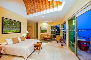 Se Renta for Rent Villa de Las Rocas La Punta Las Hadas Manzanillo Colima Mexico-3